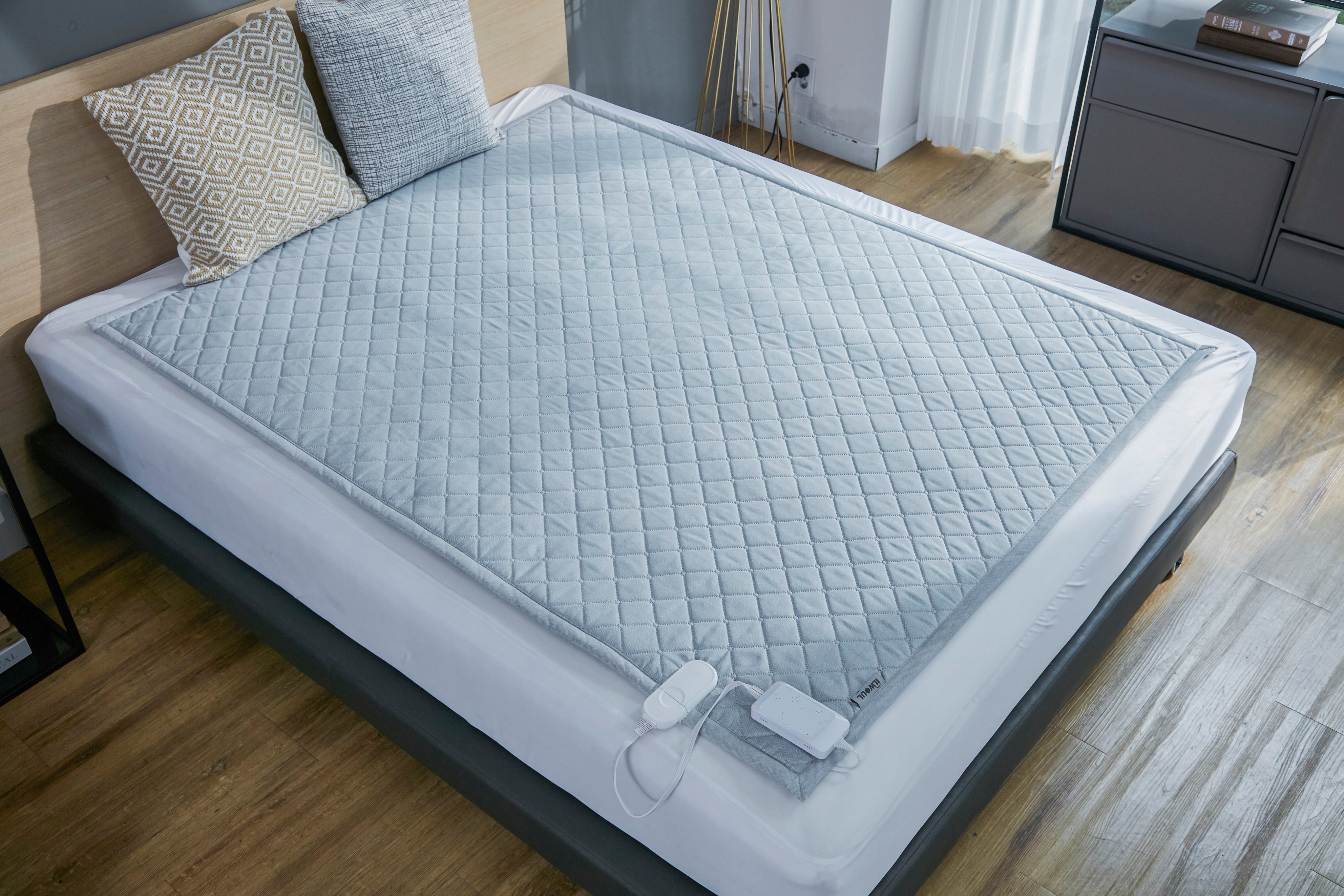 KKACHILI EVENT 일월 효성 에어로실버 은나노 카본 온열매트 싱글/ 퀸 Almohadilla térmica eléctrica de carbono GML con tela Aerosilver-zoom-7